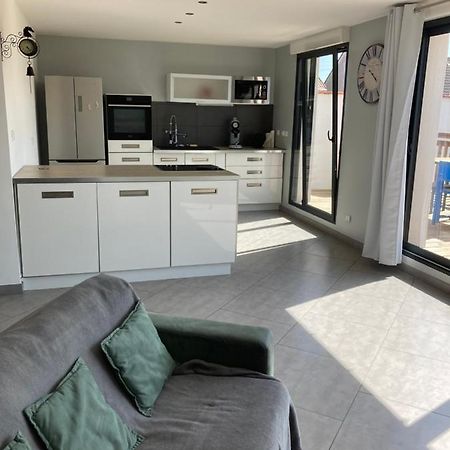 Appartement Meuble Calais Exterior photo