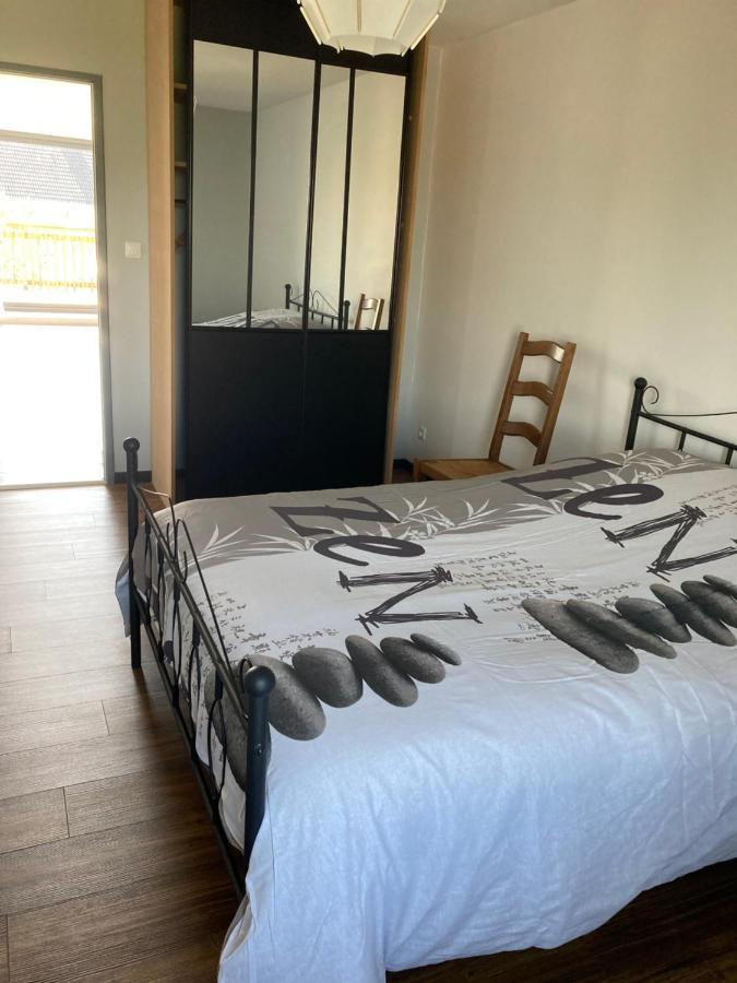 Appartement Meuble Calais Exterior photo